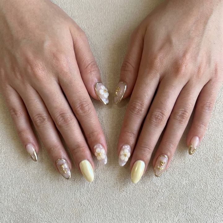 Pearl Blossom Press-On Nails