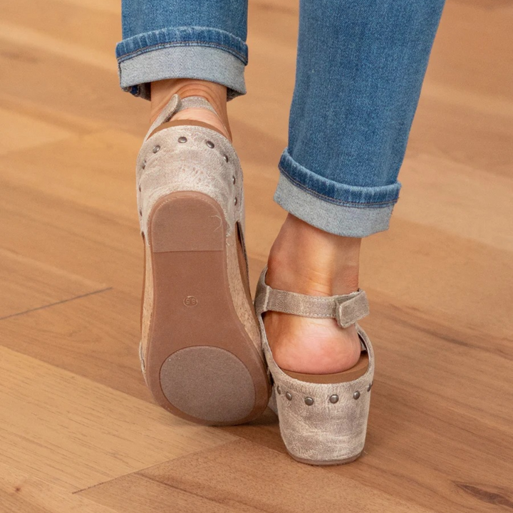 Linda Canyon Rise Platform Sandals