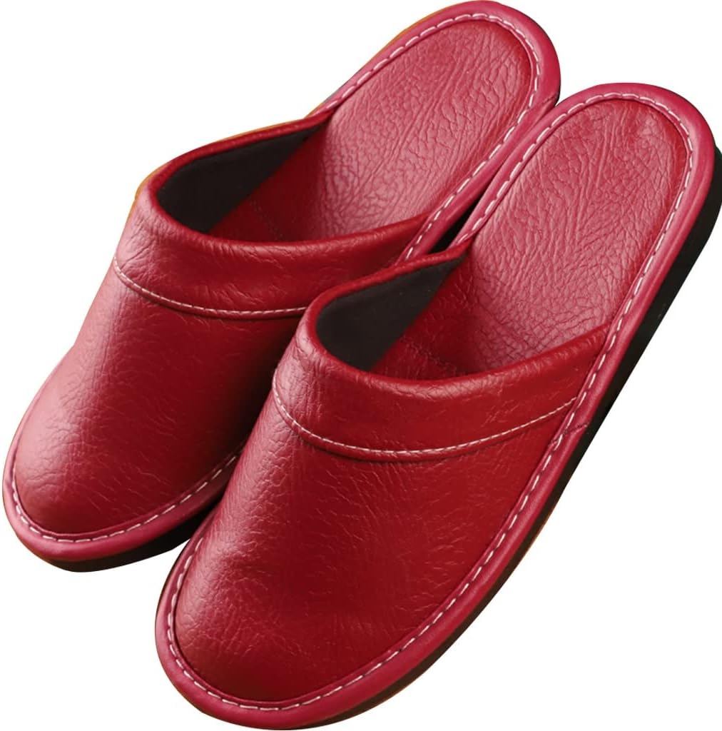Jufel Textured Closed-Toe Slippers