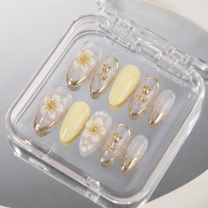 Pearl Blossom Press-On Nails