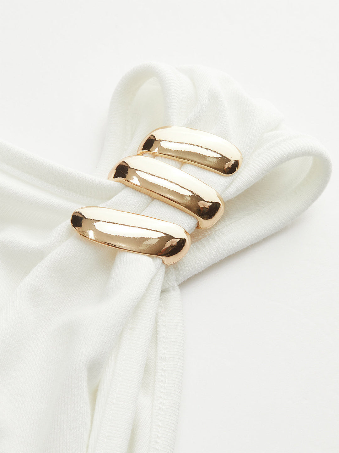 Indie Metal Detail Sleeveless Sculpt Top