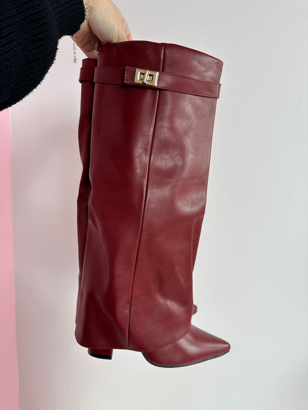 Mallie Pointed Toe Knee High Boots