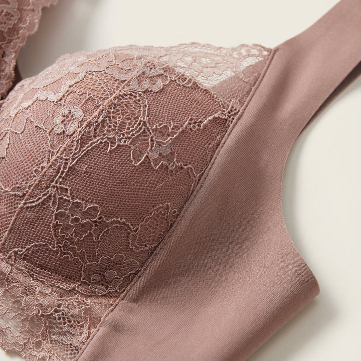 Yaron Sculpted Mesh Support Bra