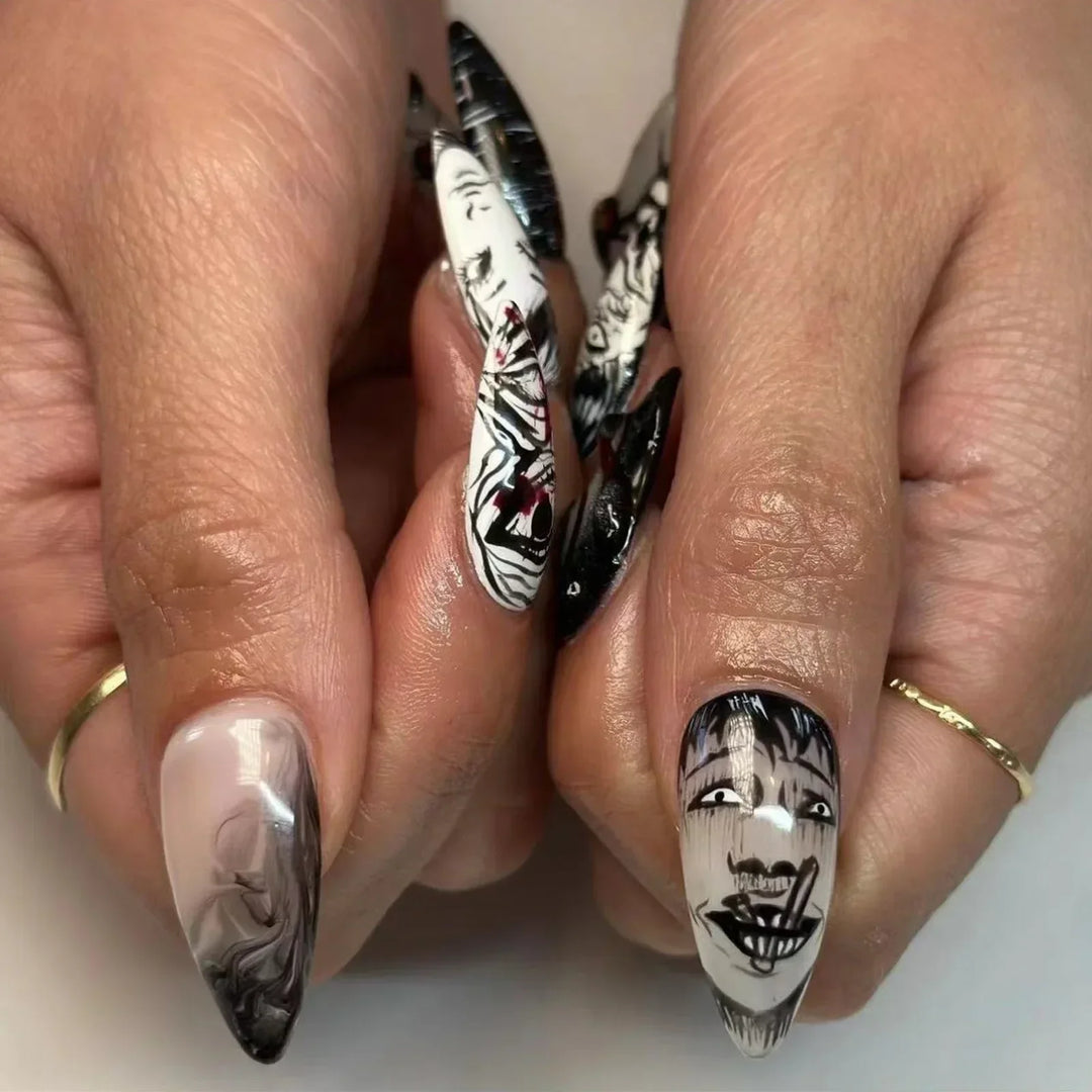 Manga Noir Press-On Nails