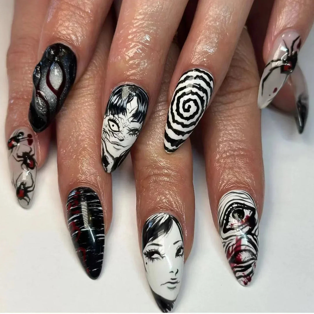 Manga Noir Press-On Nails