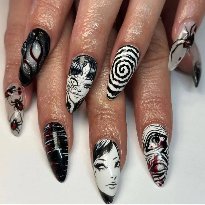 Manga Noir Press-On Nails