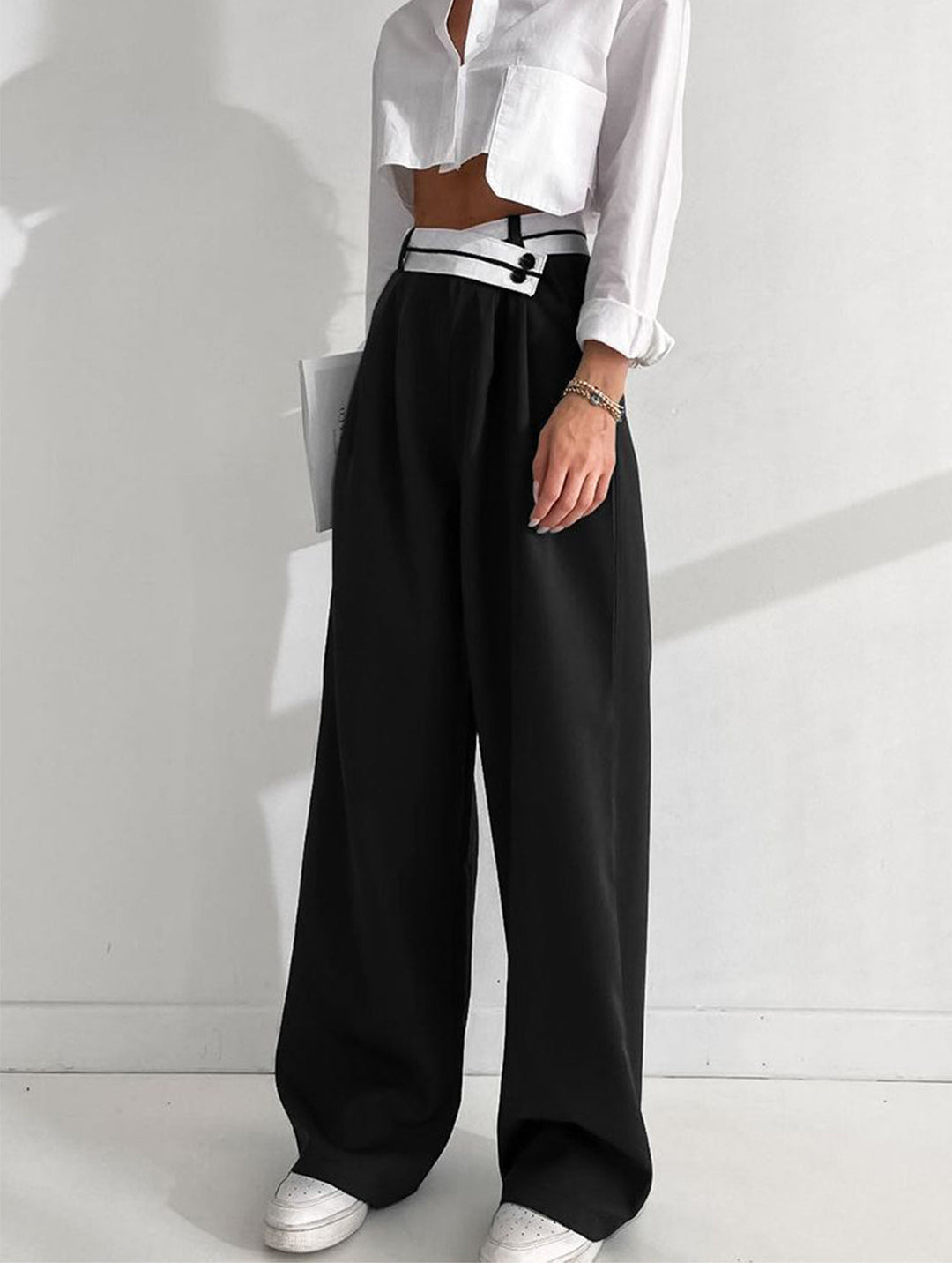 Eloise Contrast Waist Wide-Leg Trousers