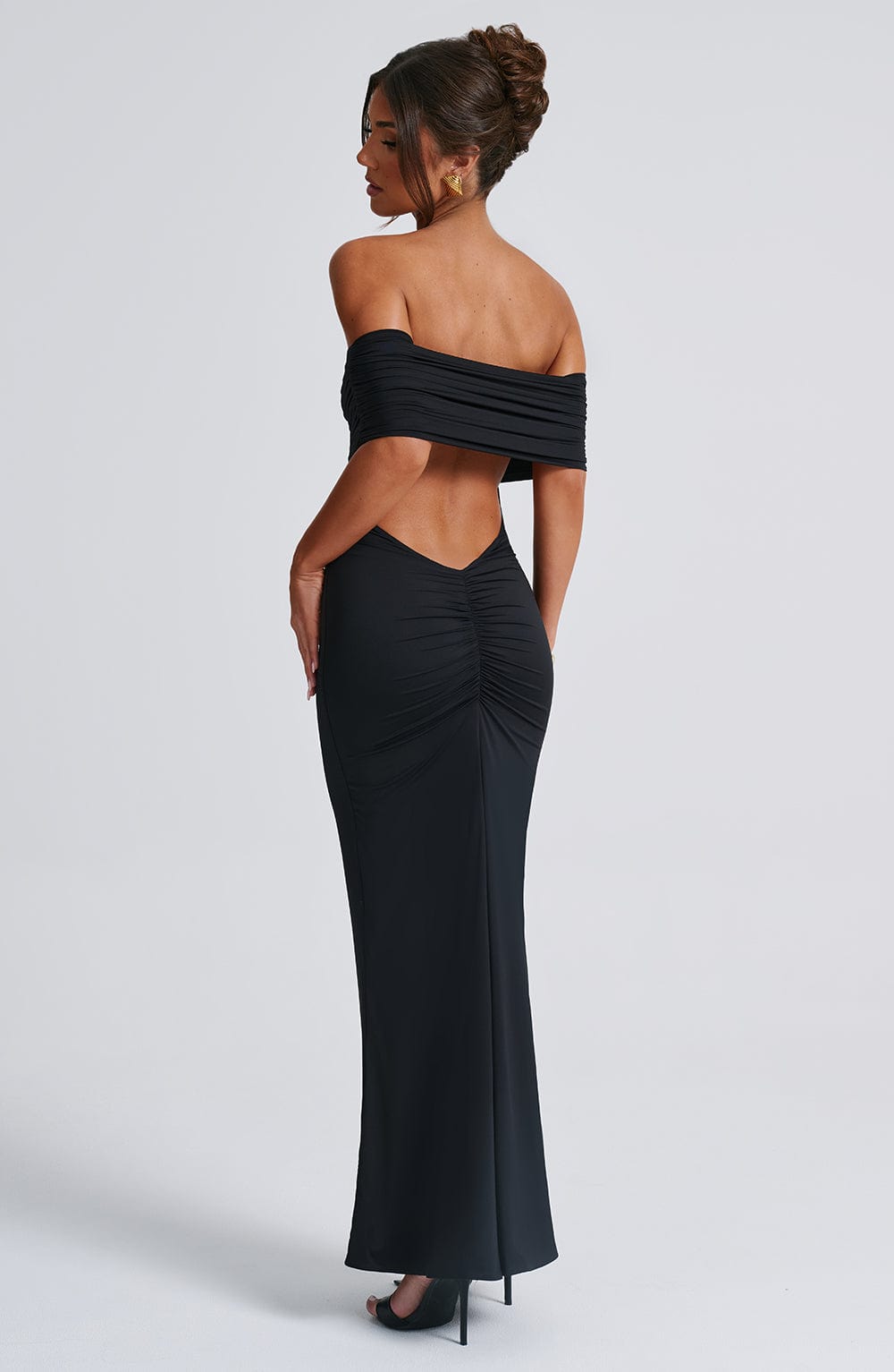 Leahlyn Draped Off Shoulder Maxi Dress