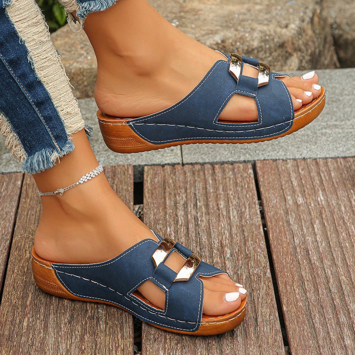 Everly Harbor Lane Slide Sandals