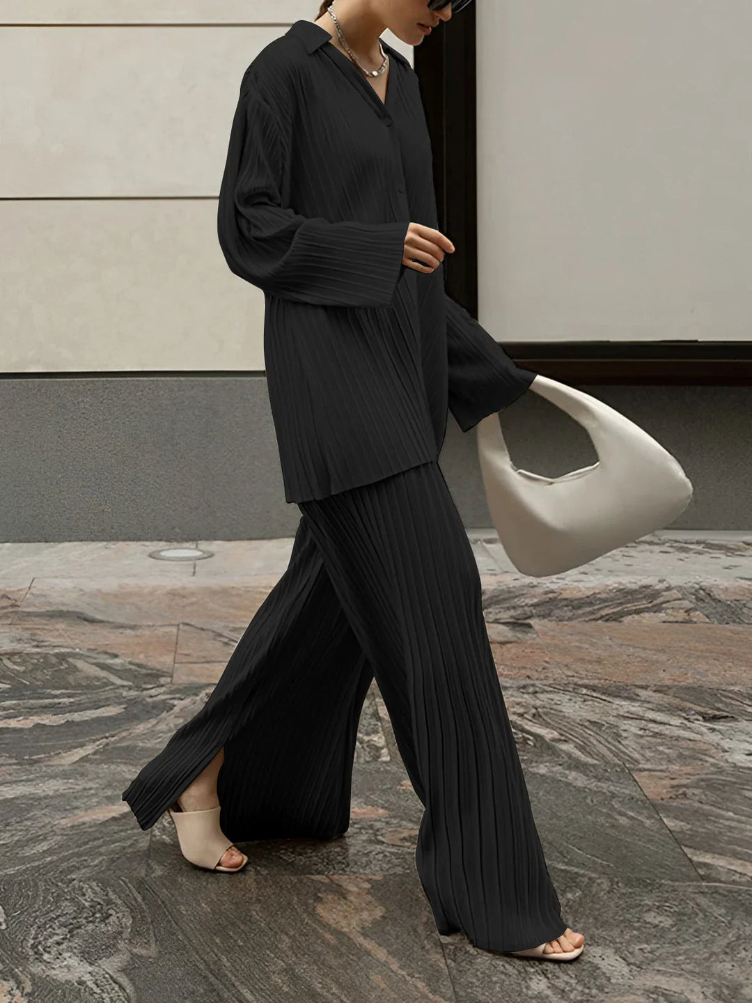Elan Pleated Lounge Set