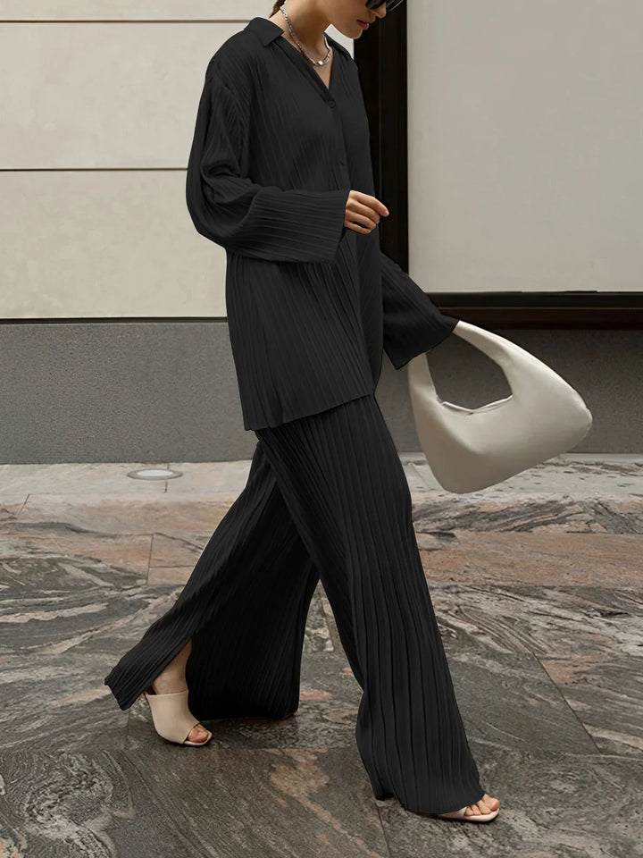 Elan Pleated Lounge Set