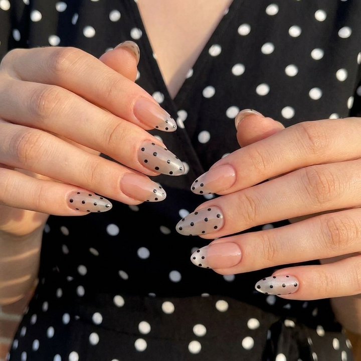 Silver Polka Dot Press-On Nails