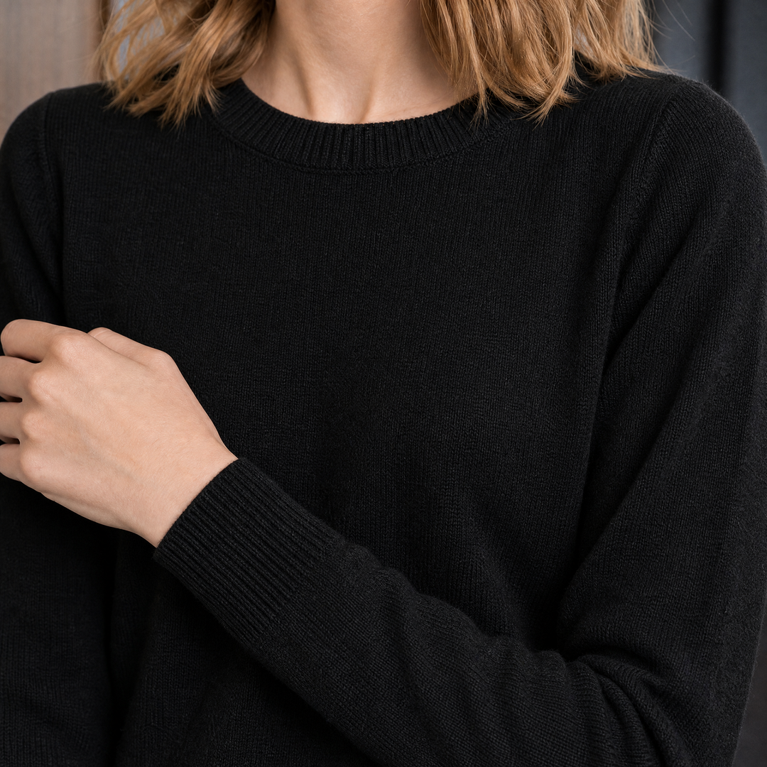Vania Classic Crew Neck Sweater