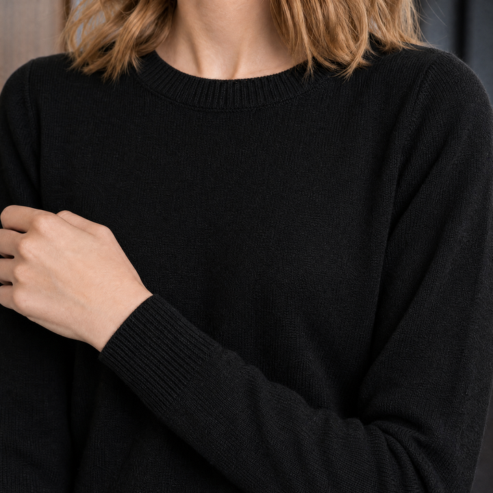 Vania Classic Crew Neck Sweater