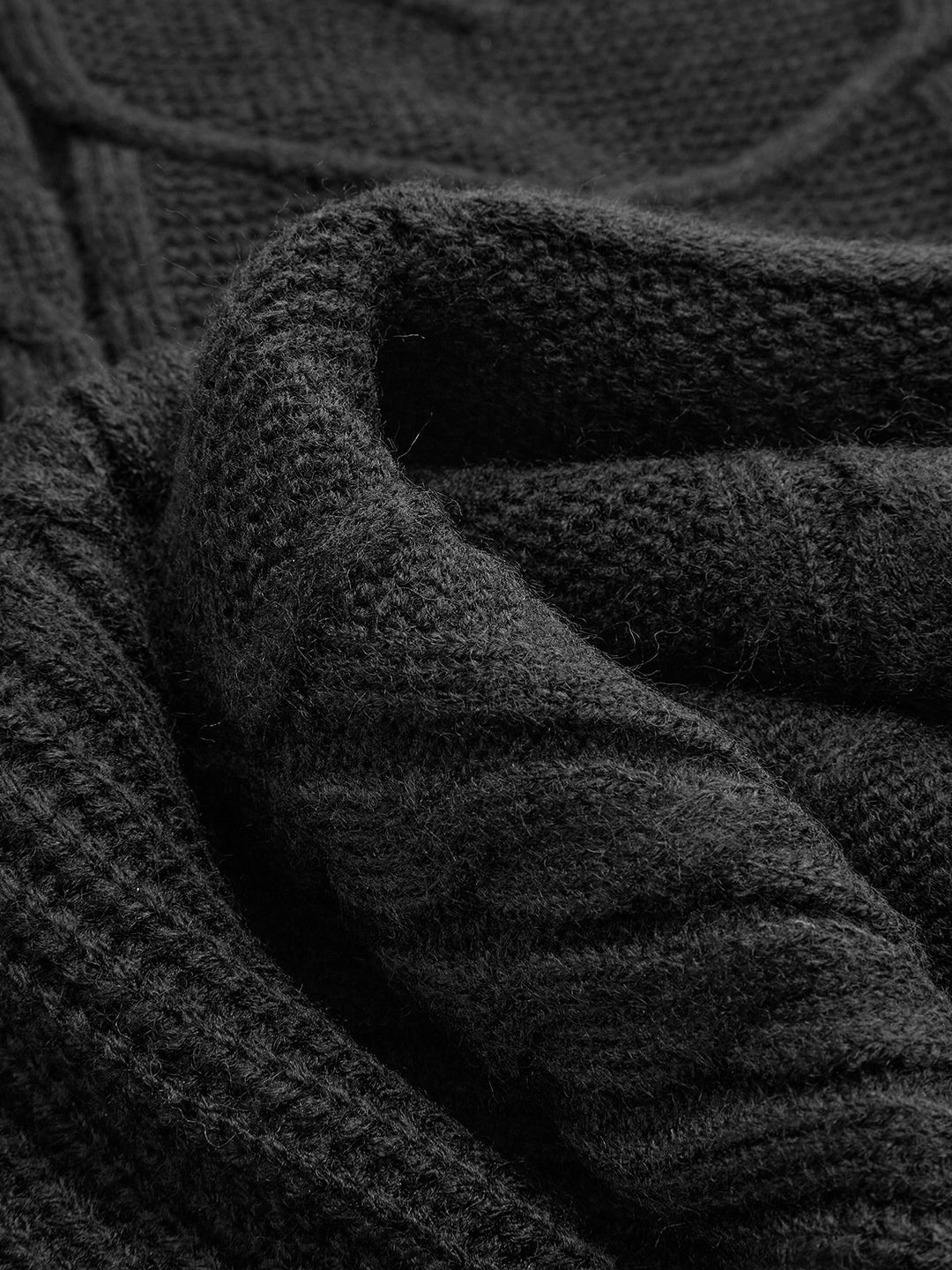 Tam Cable Sleeve Sweater Vest