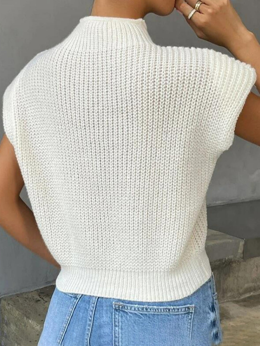 Tam Cable Sleeve Sweater Vest