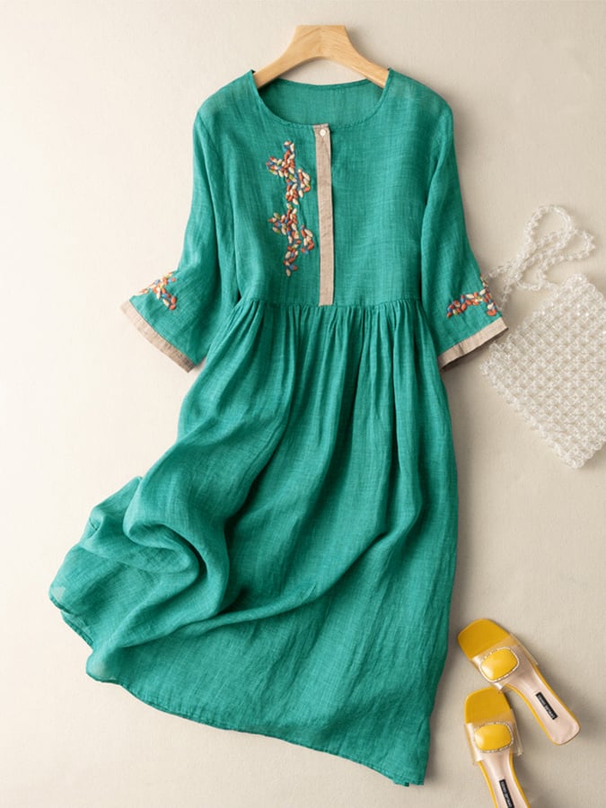 Lunaria Embroidered Midi Dress