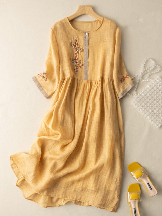 Lunaria Embroidered Midi Dress